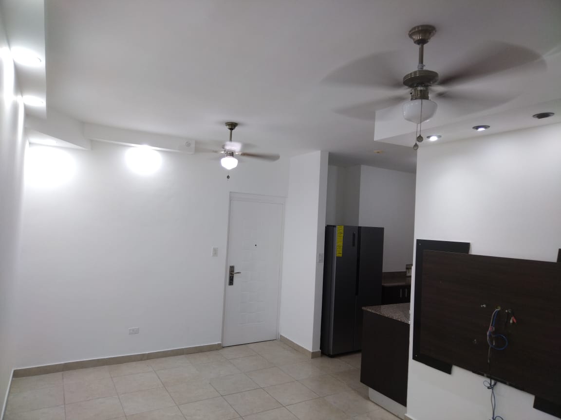 Alquiler de Apartamento en Ciudad de Panamá: 2 Recámaras, Línea Blanca y Aire Acondicionado por $850 al Mes